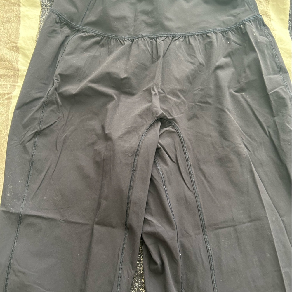 Lululemon navy joggers